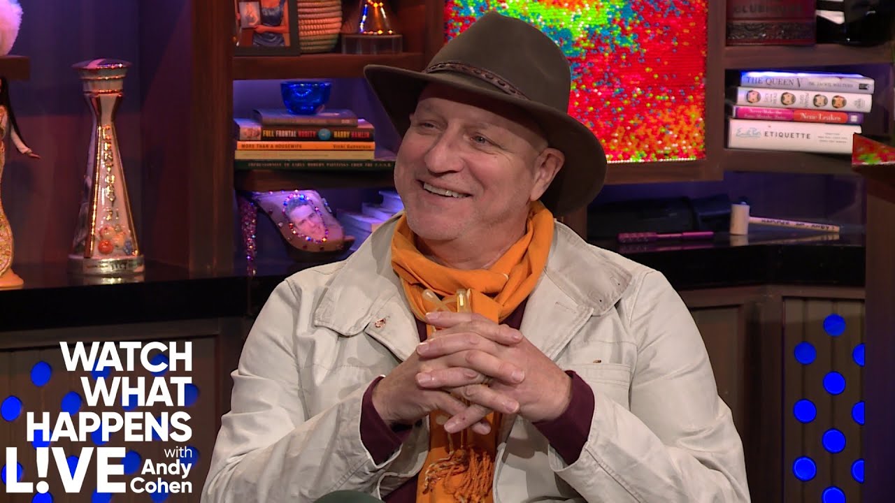 Tom Colicchio Reveals His Most Embarrassing Dating Story | WWHL
