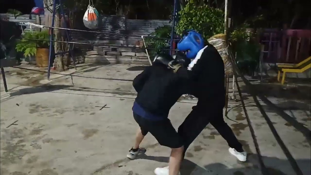 Abuelo vs Luiyi 