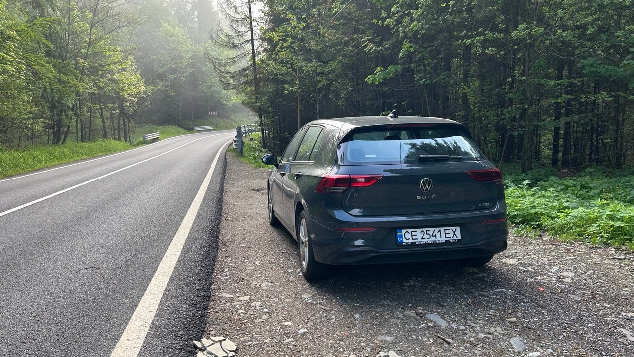 POV Journey to Toaca Peak | VW Golf 8 Drive & Hike in Ceahlău Mountains