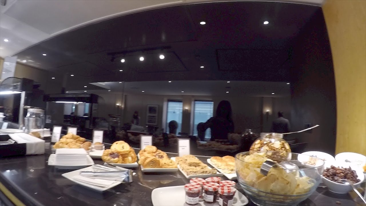 Executive Lounge Hilton Gatwick