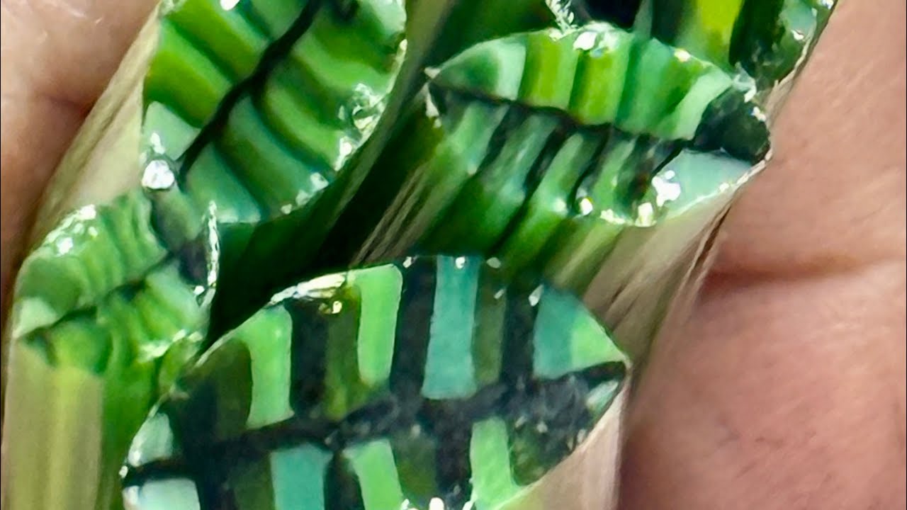 How to pack a vitragraph pot to make murrine leaves