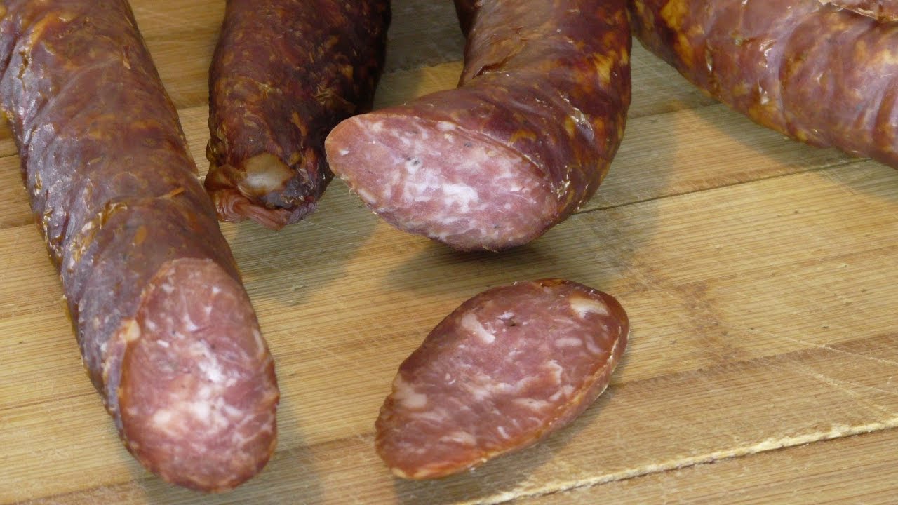 Praktyka u Praktyka - Kiełbasa Polska Surowa (zimnowędzona)