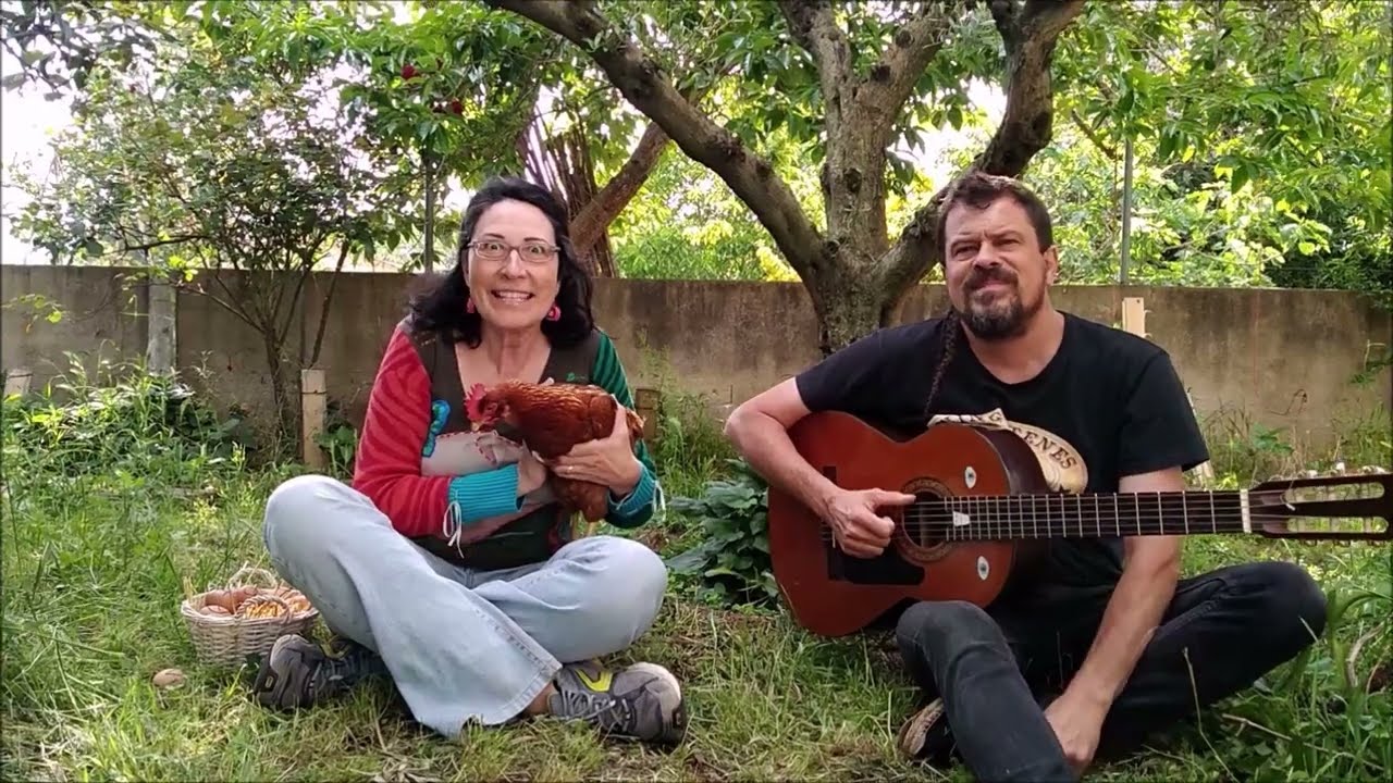 Cançó de la gallina ponicana