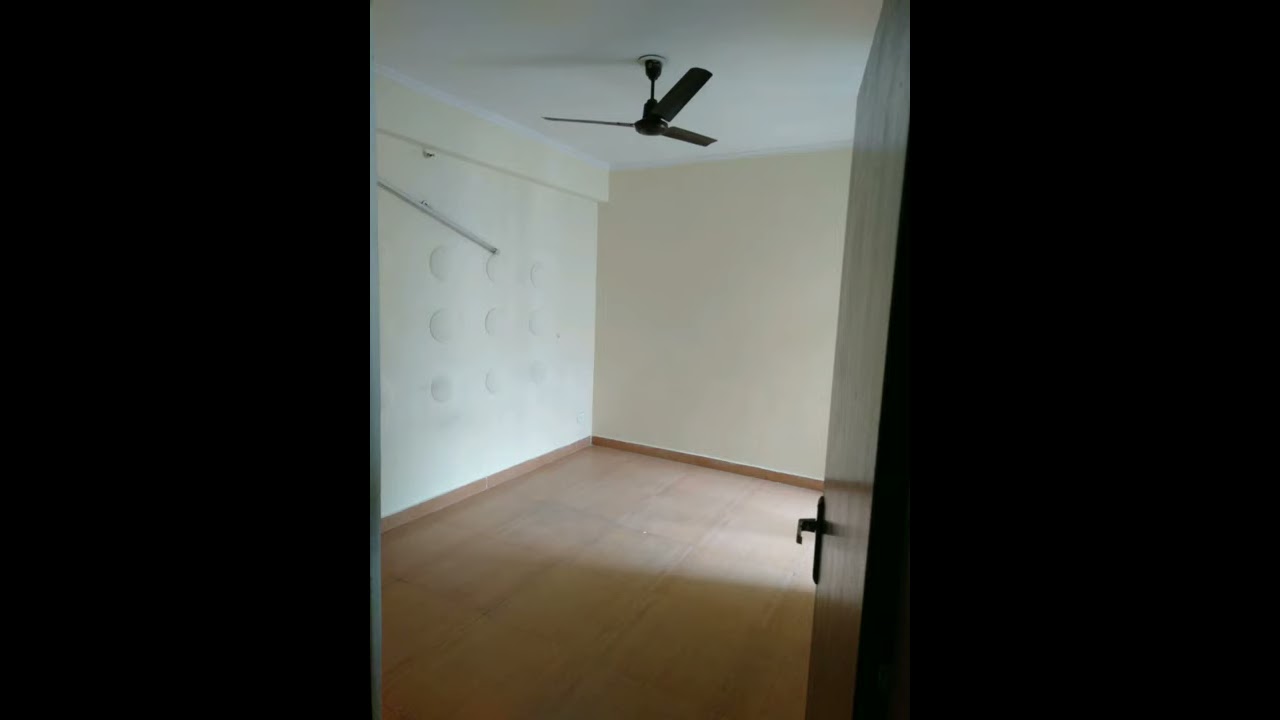 For rent 2bhk flat in Proview Technocity, chi 5, Greater Noida #7827970077