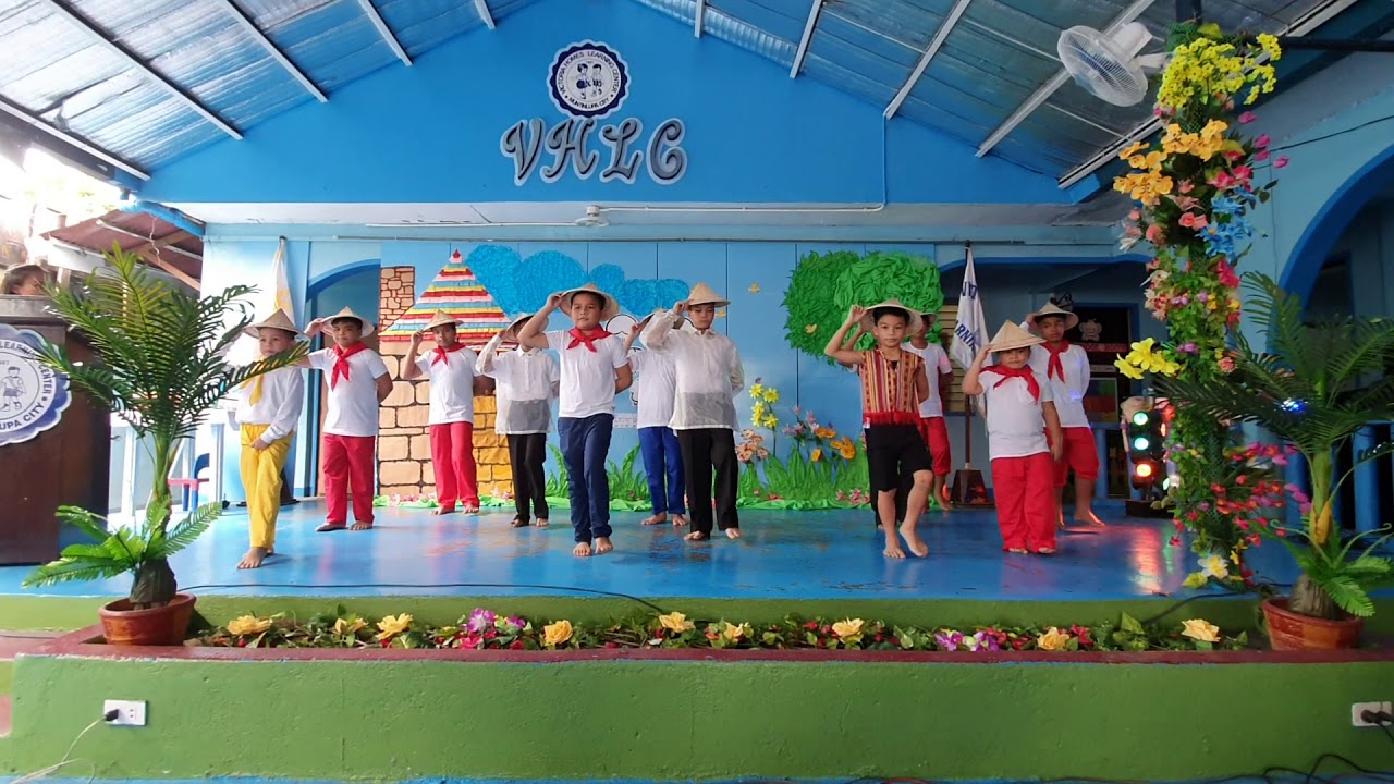 Sayaw sa Bakya at Salakot