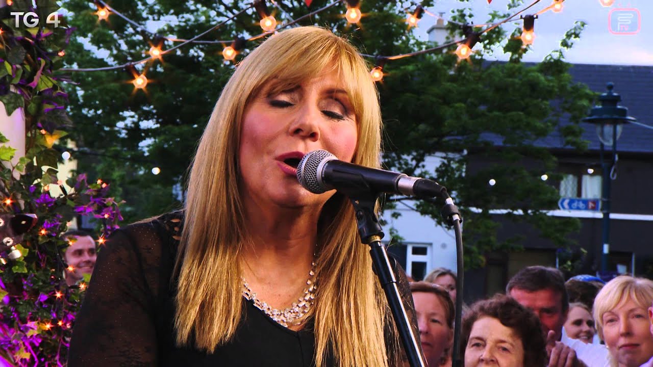 Frances Black & Aoife Scott, Eoghan Scott & Conor Lyons 
