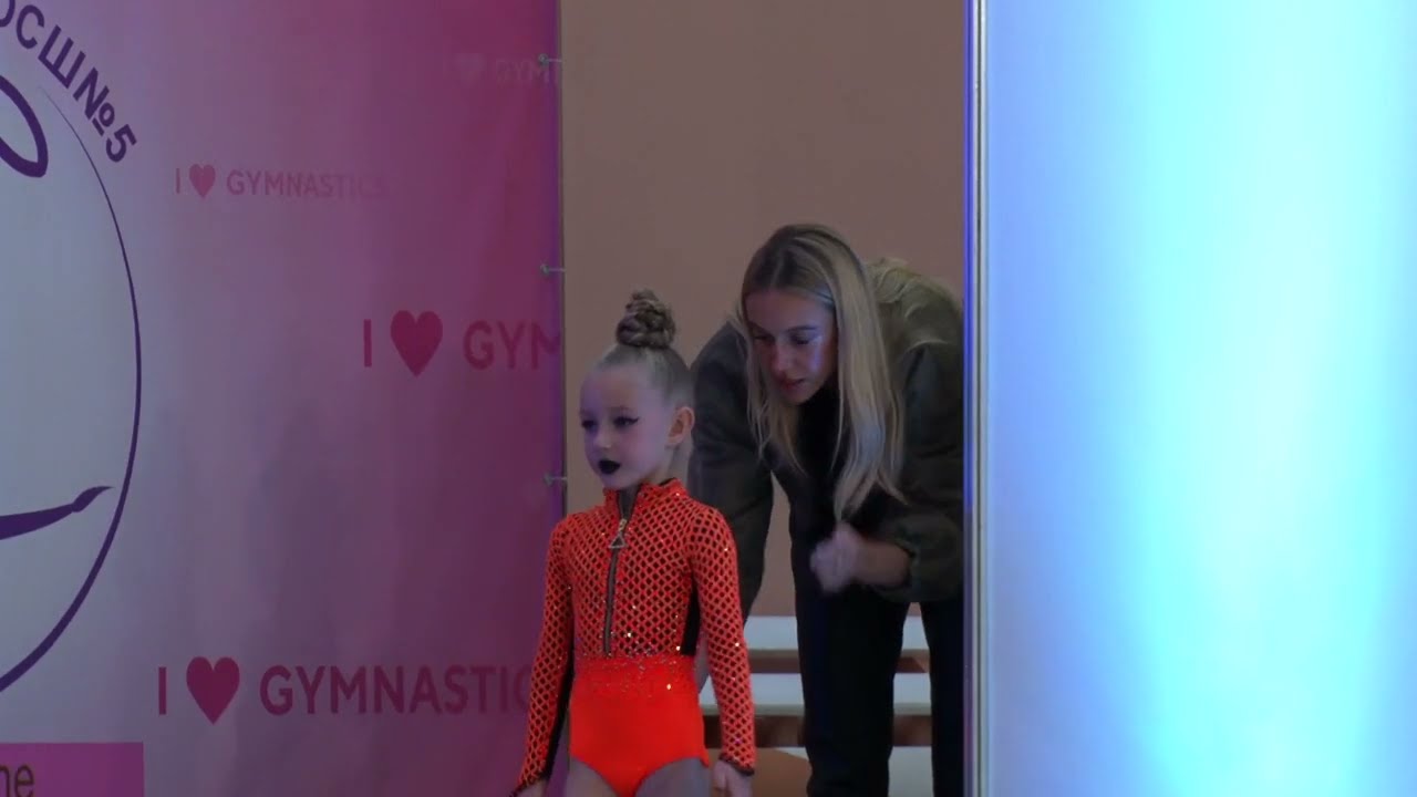Лакей Олівія 2018