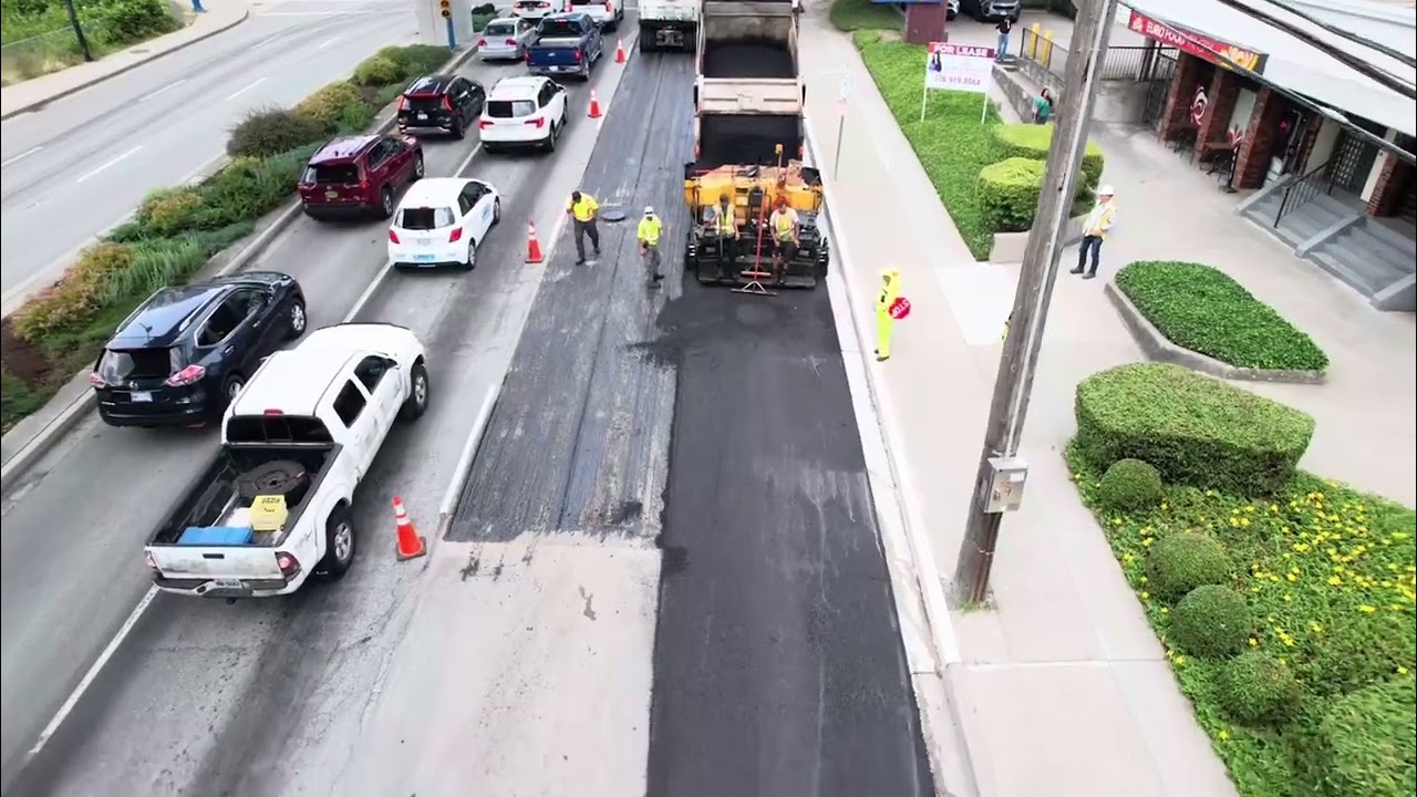 Burnaby Blacktop took on a looong stretch of North Road in Coquitlam 💪🔥👍👷‍♂️