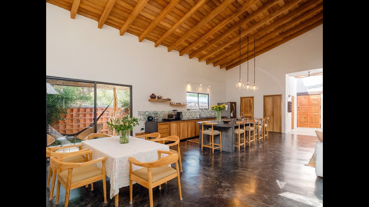 CASA ARRAYAN EN VENTA EN LA RIBERA DE CHAPALA