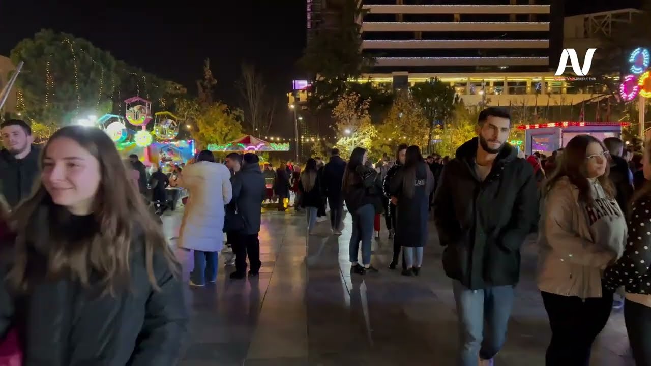 TIRANA ,ALBANIA - SHESHI SKENDERBEJ MBUSHET PLOT MES DRITAVE TË FESTAVE 🎆😍🇦🇱✨