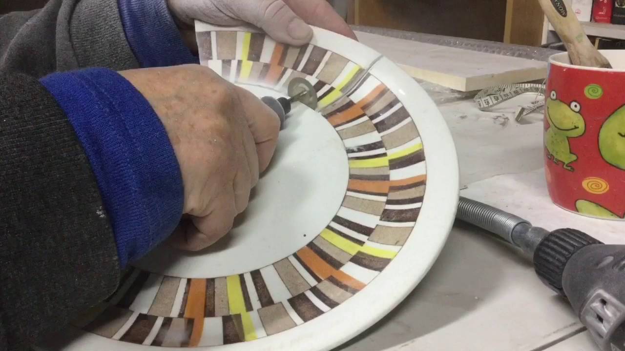 Cutting crockery with the Dremel 3000