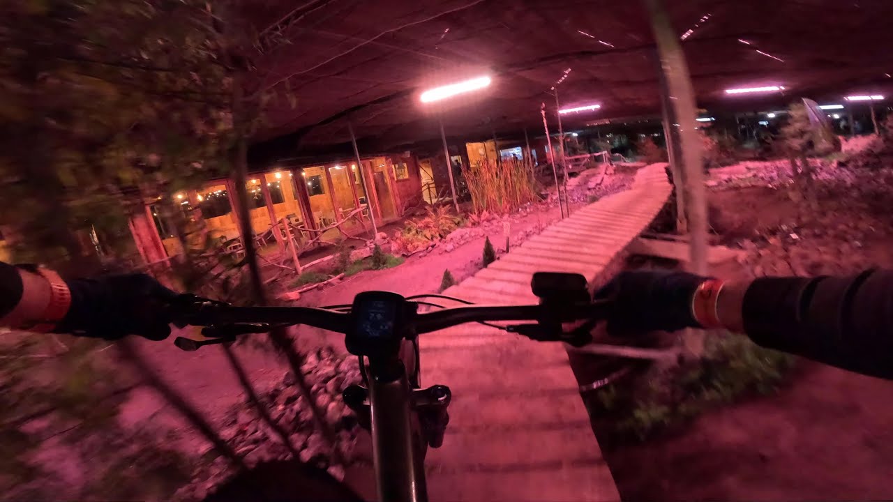 Indoor Mountainbike X MTB Challenge / Clinic MTB-Foto-Video