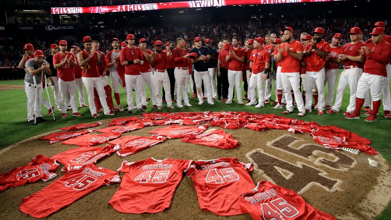 Saddest And Most Emotional Moments In Sports History Part 2