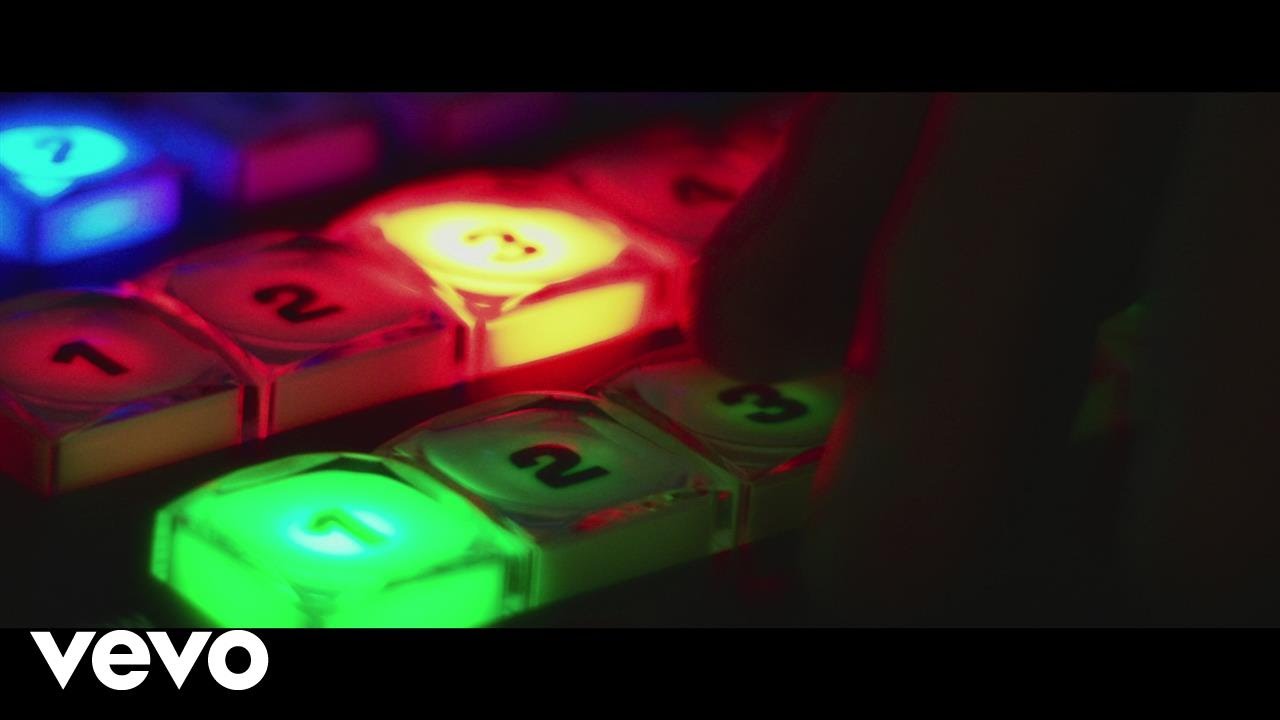 Queensr&yuml;che - Hellfire (official video)