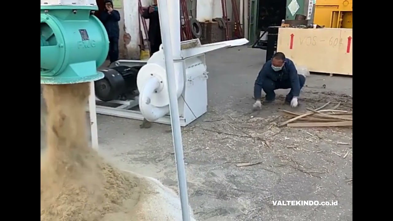 Mesin Penepung Kayu Tepung