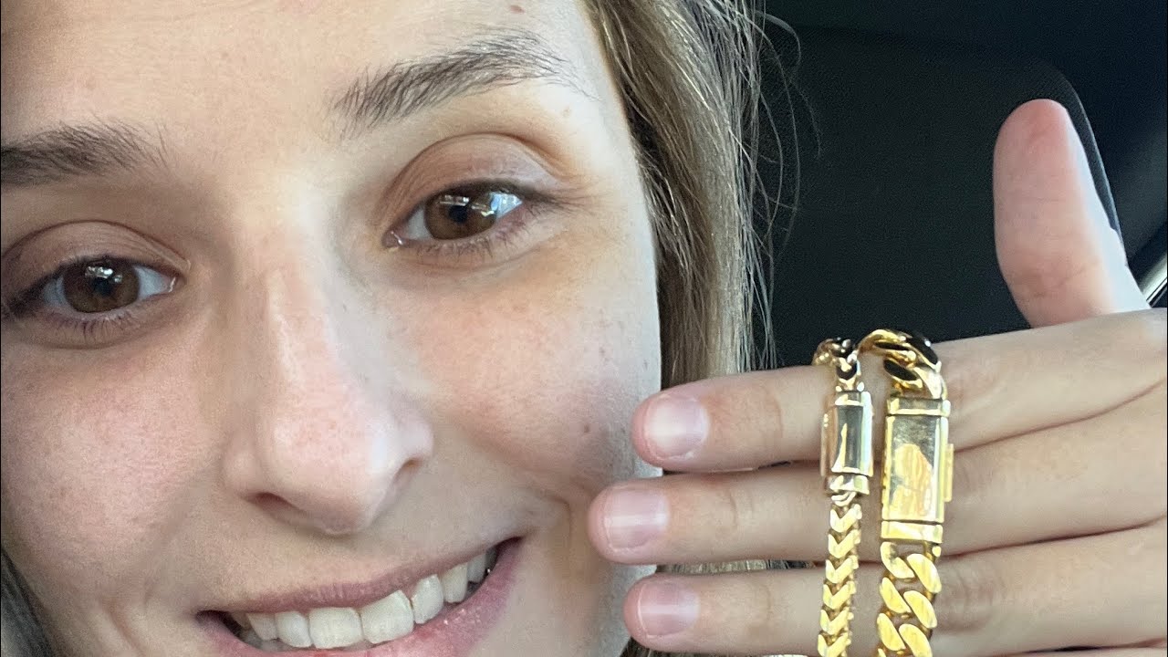 Solid Gold Sleek & Barrel Lock Review - Daniel Jewelry Inc