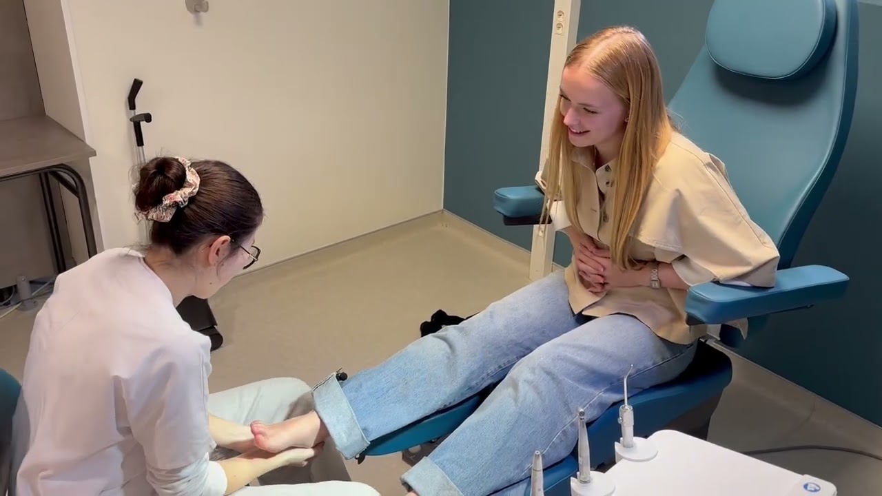 Le sourire commence par les pieds