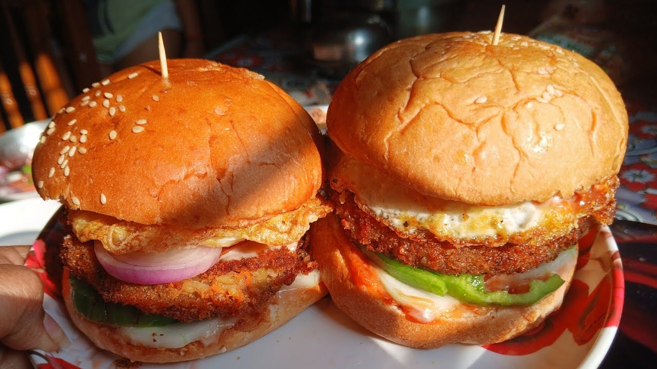 Homemade Burger Recipe🍔| Easy, Tasty & Quick Snack at Home😋 #Burgerlover #easyrecipe #homemade 🍴