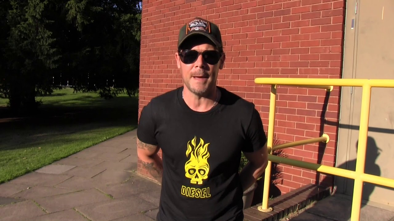 AOTW \\ The Dualers