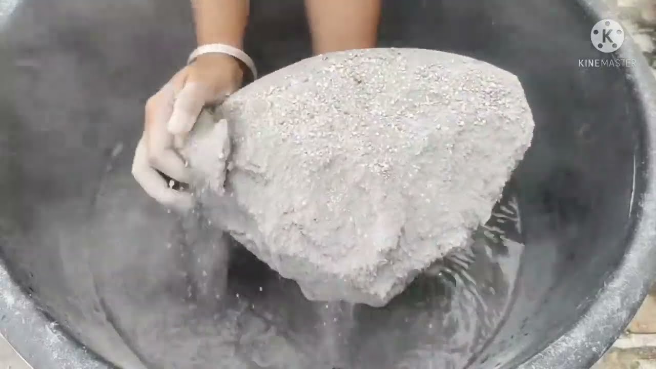 ASMR| sand cement chunks water crumbling #satisfying