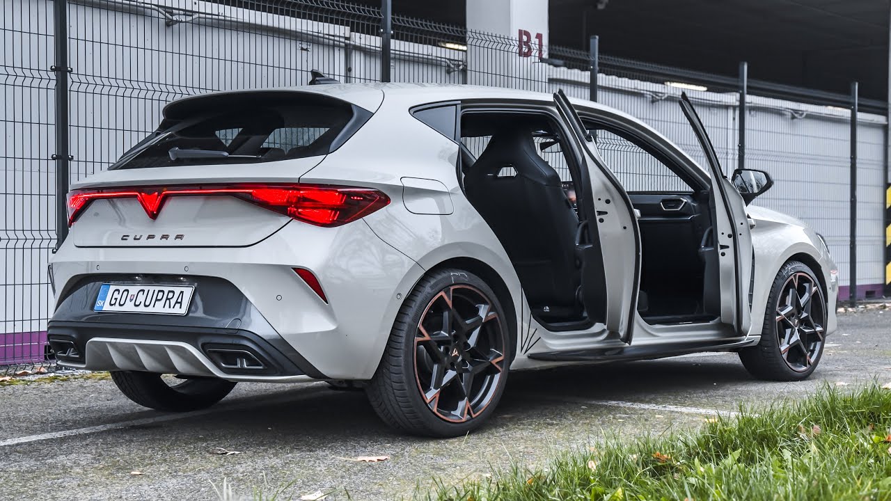 2024 Cupra Leon Hatchback (Facelift) - Interior and Exterior Walkaround