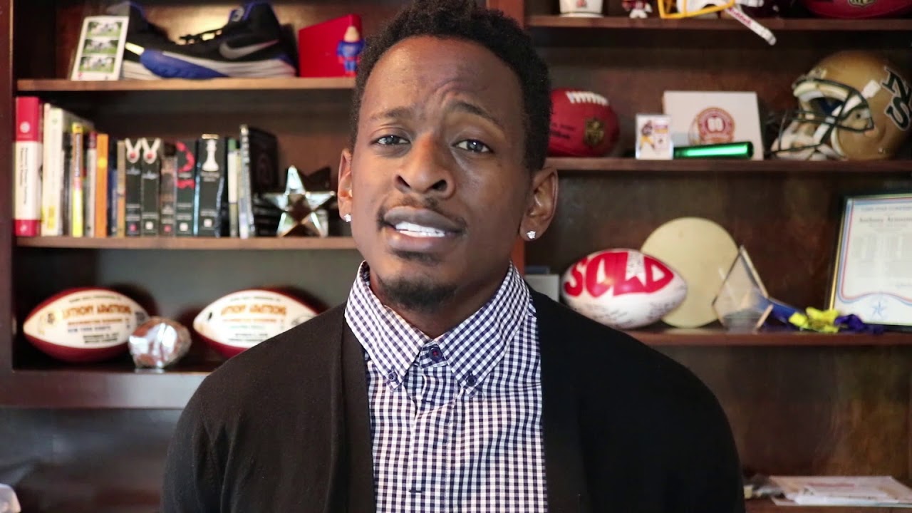 2-Minute Drill with Agent Armstrong: 5 Tips to Sell Your Home