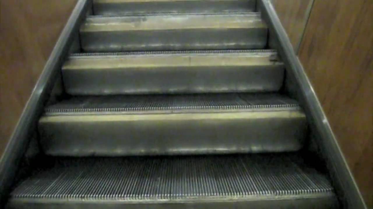 Vintage Westinghouse & Otis Escalators @ Macy's in San Francisco