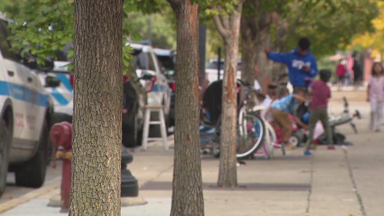 More migrants arrive in Chicago