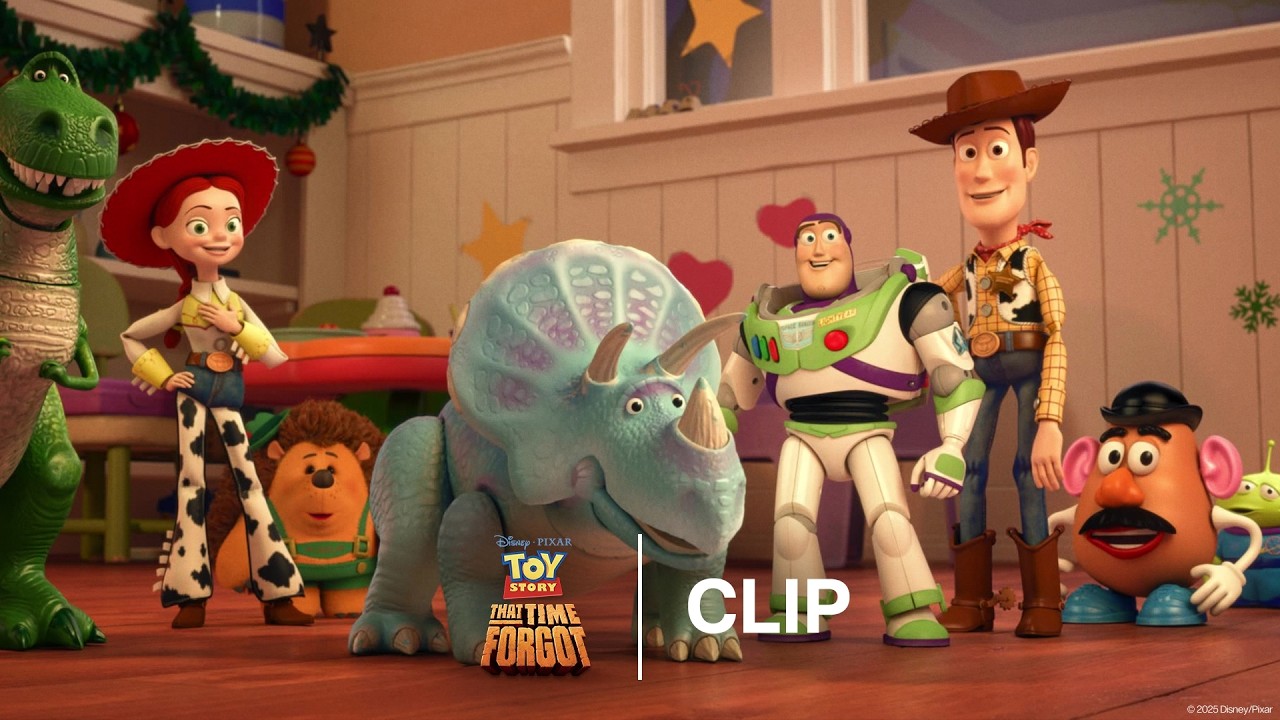 Tis the Season to be Grateful | Toy Story: That Time Forgot | Official Clip