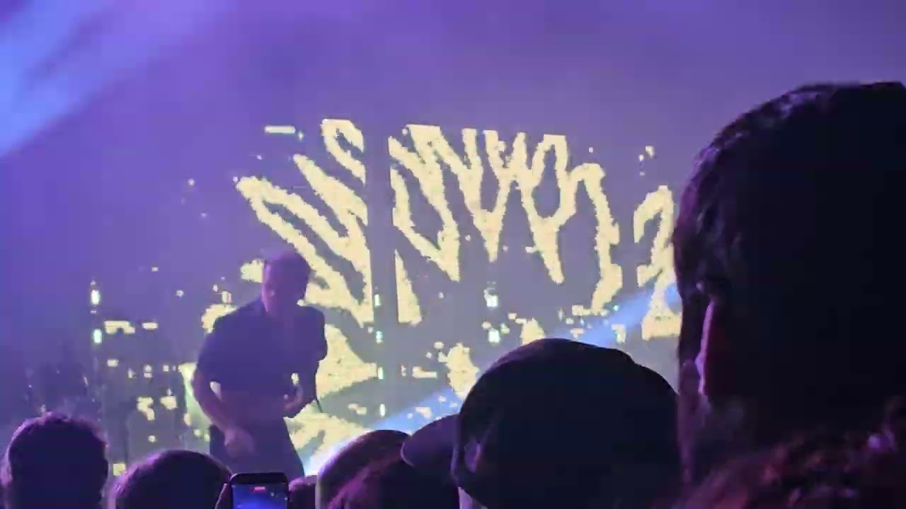 Beartooth- Sunshine!- Live In Indianapolis IN 