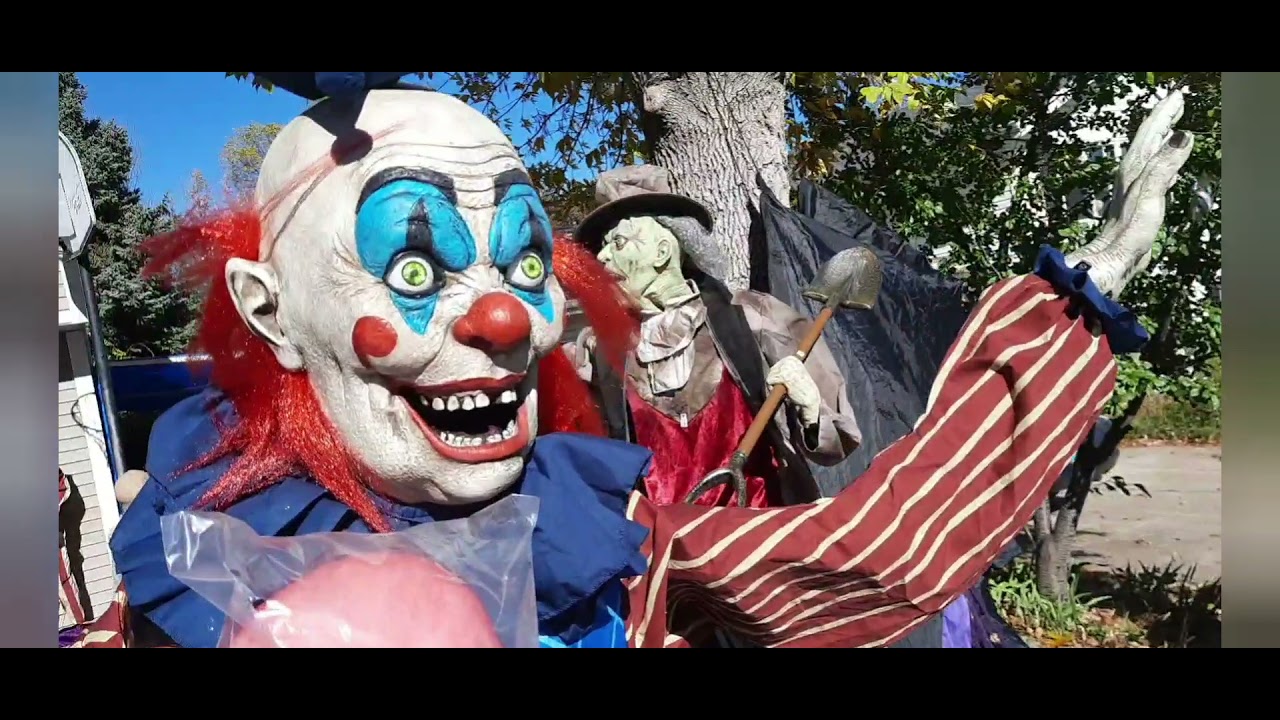 Halloween yard 2021 setup begins