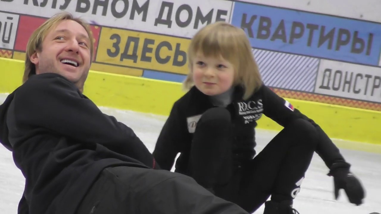 Евгений Плющенко тренирует сына Александра Плющенко  или кто кого укатал) Февраль 2020