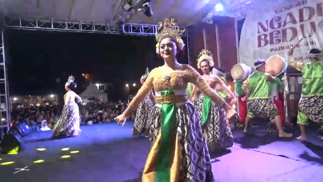 Rampak bedug bale seni ciwasiat pandeglang banten