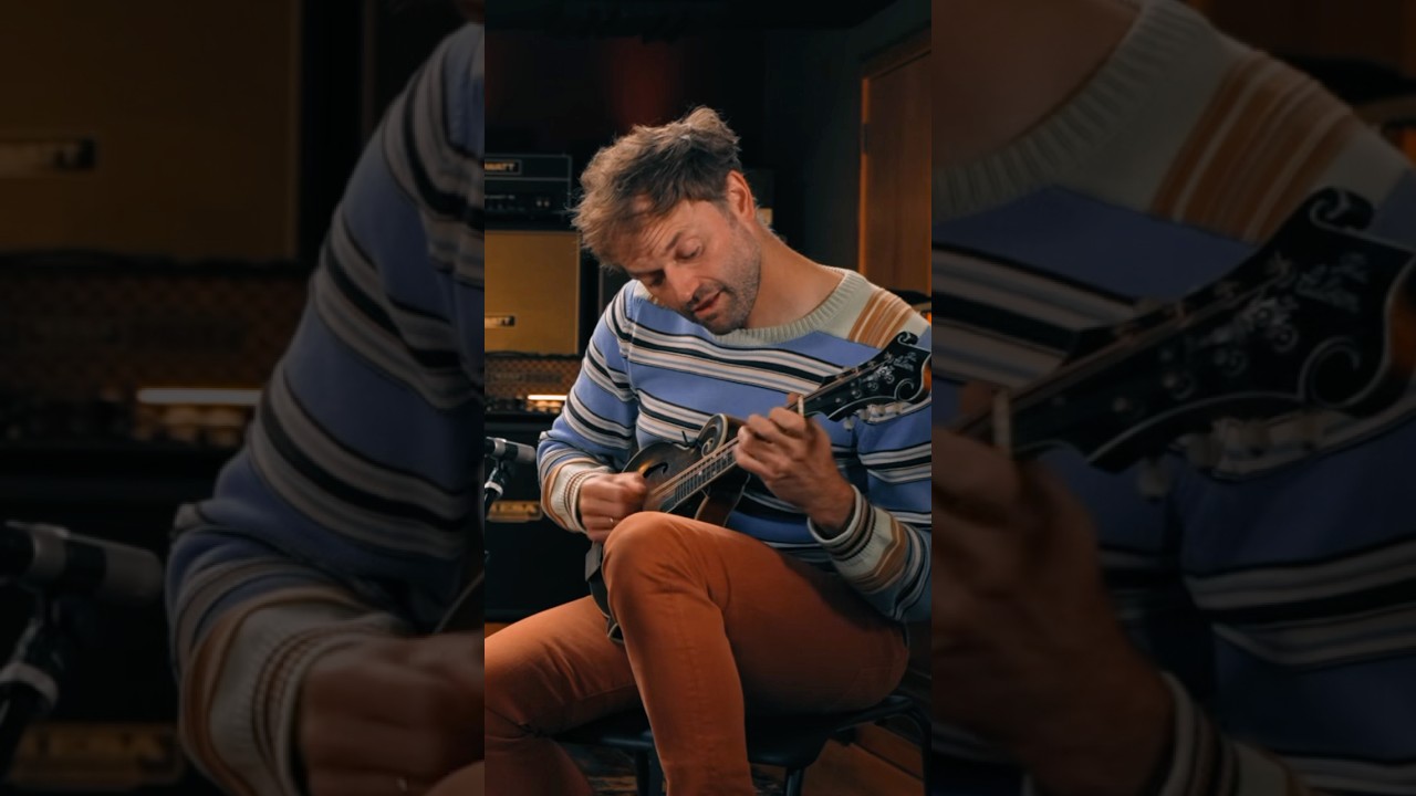 Chris Thile on Phrasing #christhile #mandolin #bach #shorts