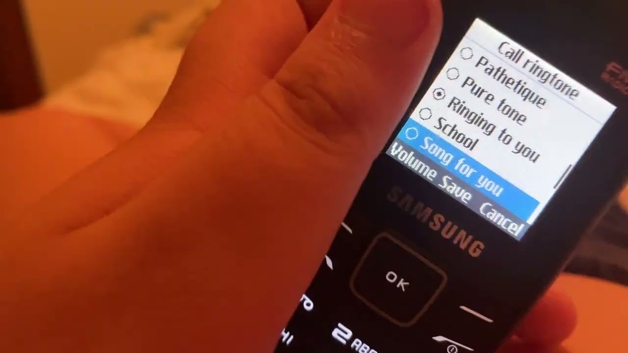 Samsung GT-E1205Y Ringtones and Message tones