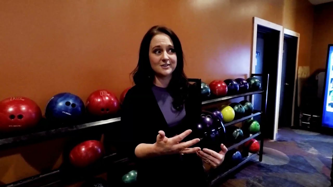 Throwing a new bowling ball for the first time #Girlsbowling