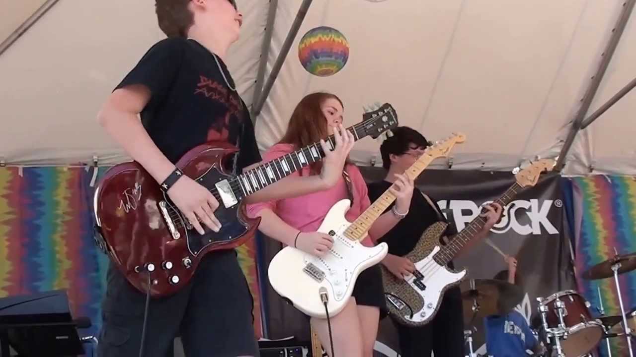 School of Rock Memphis Performs Back In Black
