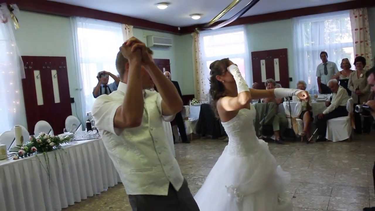 Szabina és Tamás esküvői meglepetés nyitótánc :)