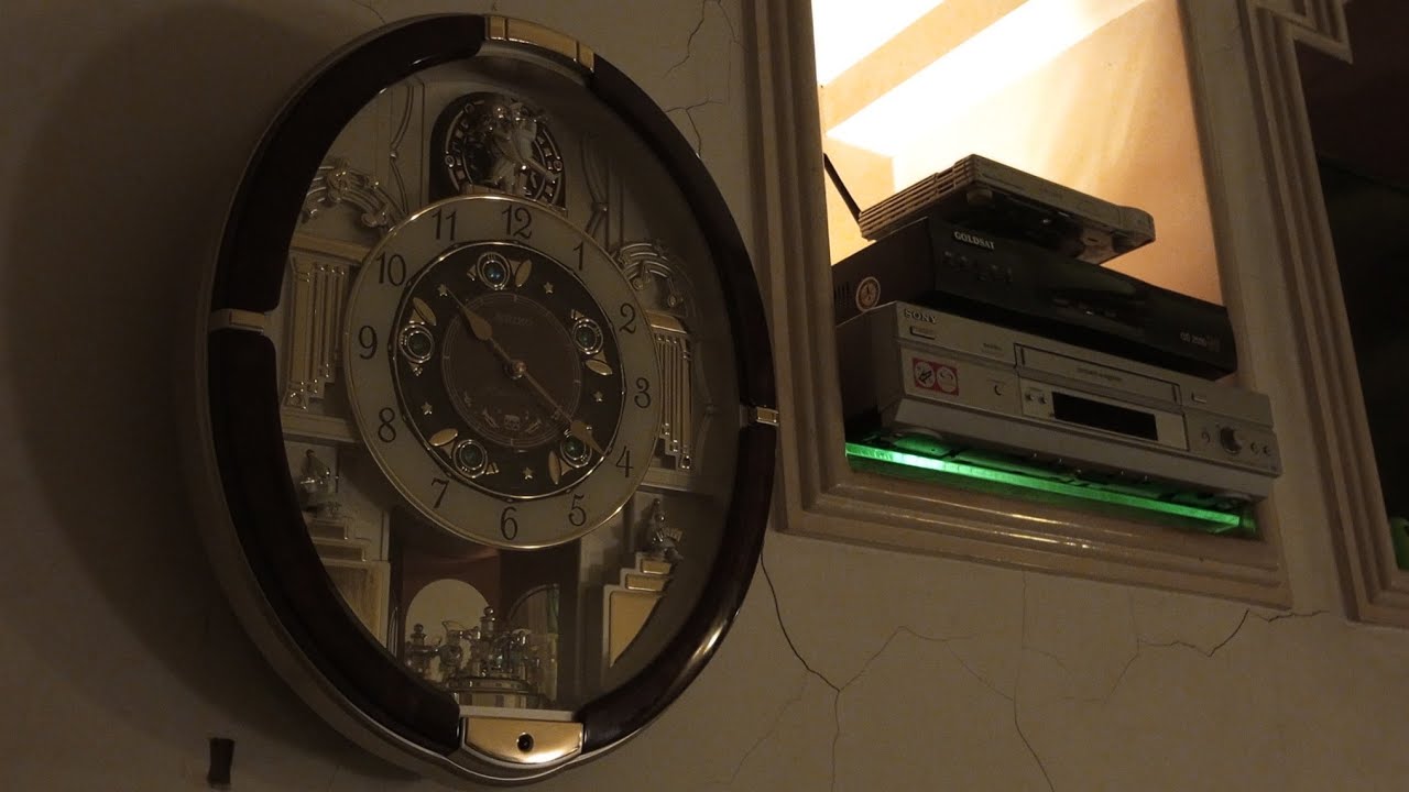 Termasuk Jam langka - Seiko Melodies in Motion (QXM289B) Review [Indonesia]