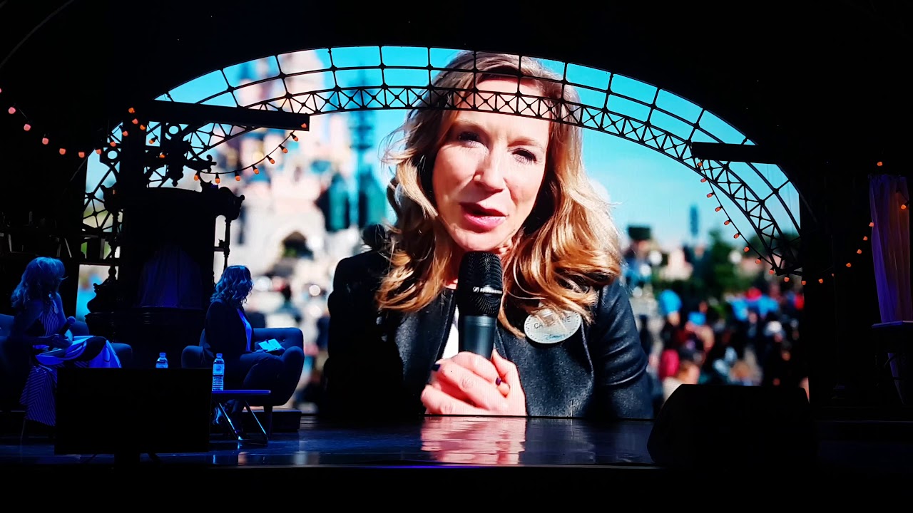 2018 - 06 - 02 - Disney FanDaze - Catherine Powel - 25 ans