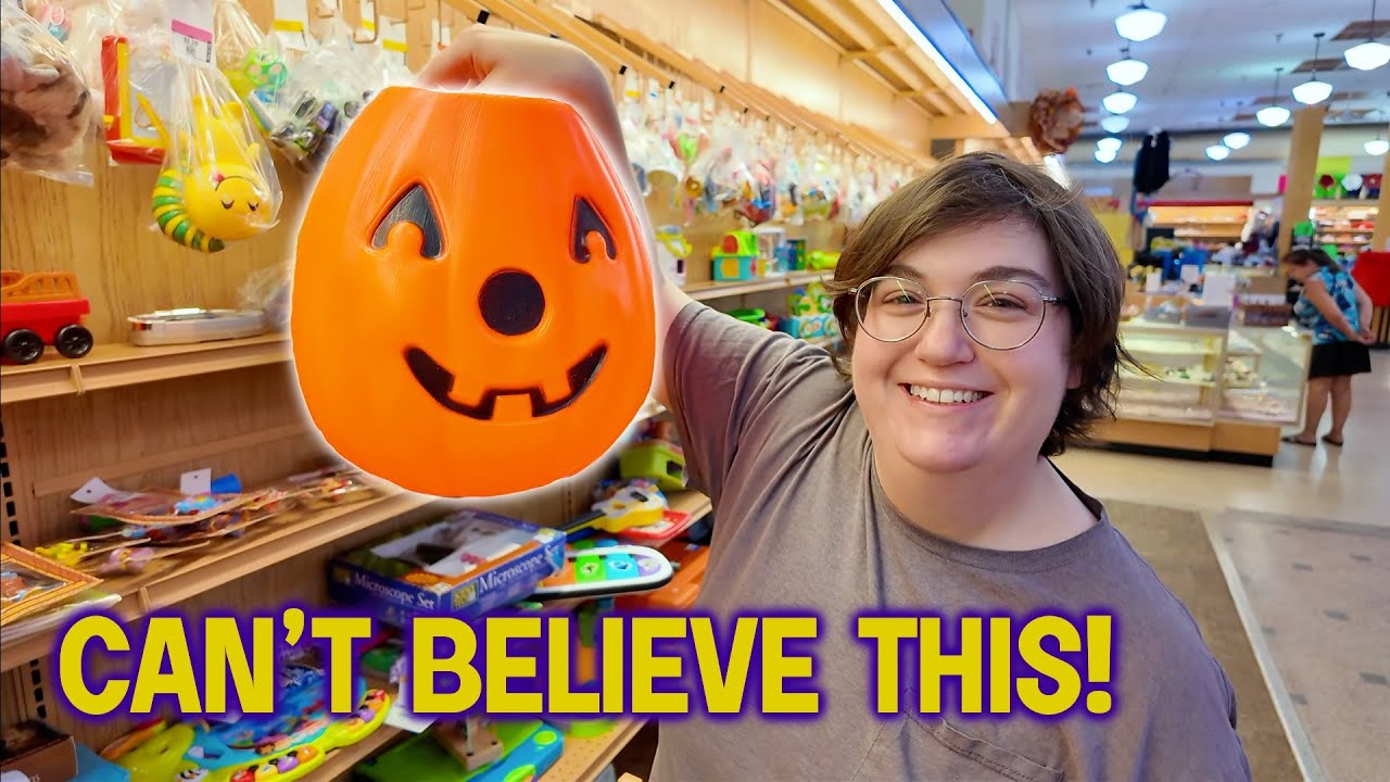 This Vintage Halloween Find Was SO GOOD...We Couldn't Believe It! Thrift Store Pumpkin Patrol 2026