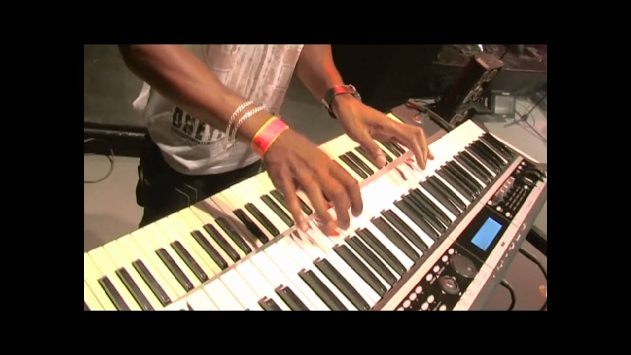 Nancy Derougere/Mario Justin & Zotsa - Celibater & Bater Bis (Live 2012) Plaisir Sega