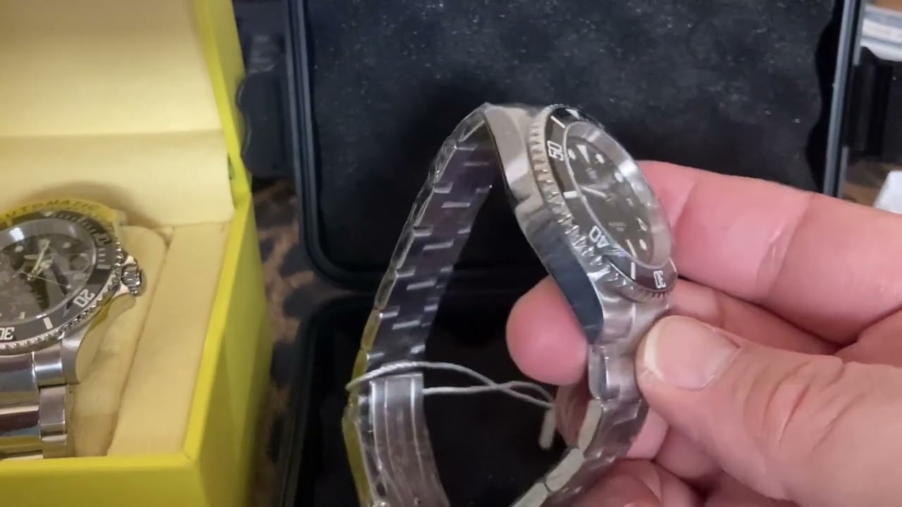 Invicta 9937 & Steeldive 1953 unboxing. Submariner homage review.
