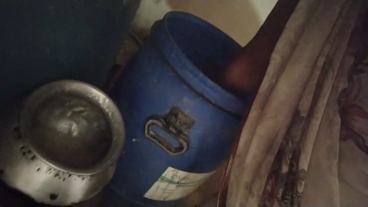दोस्तों देख 👍🏻😭😱😭😱😭सकते हो कि हम क्या कर रहे हैं क्या करने वाले हैं