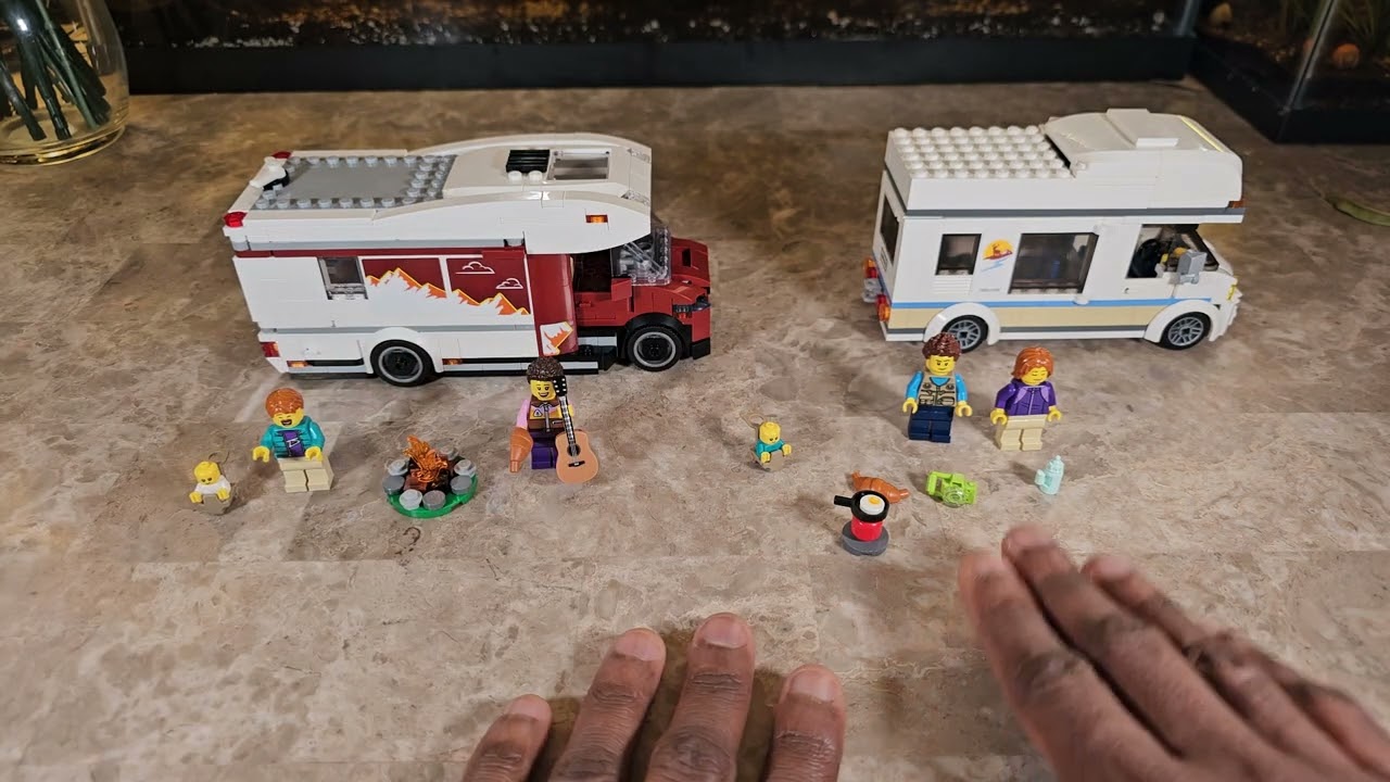 Lego Holiday Camper Van 60454 vs 60283 Comparison