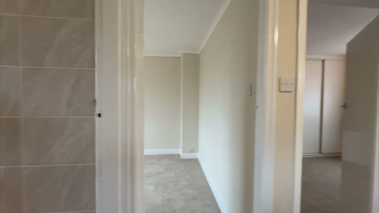 42 Freeman Road, Dukinfield  - Virtual Tour
