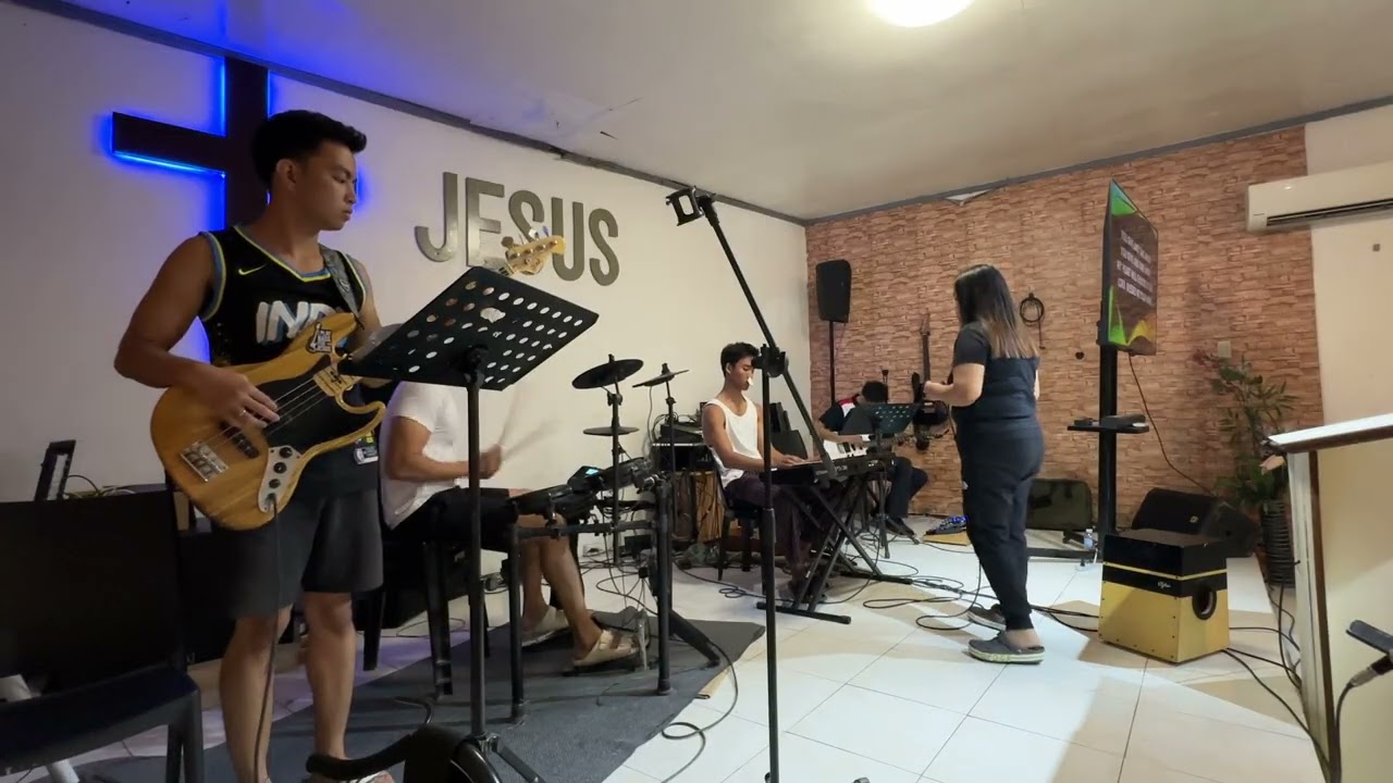 Blessed Be The Name Cover Christ-Centered Worship. We  do not own the rights of this music. I