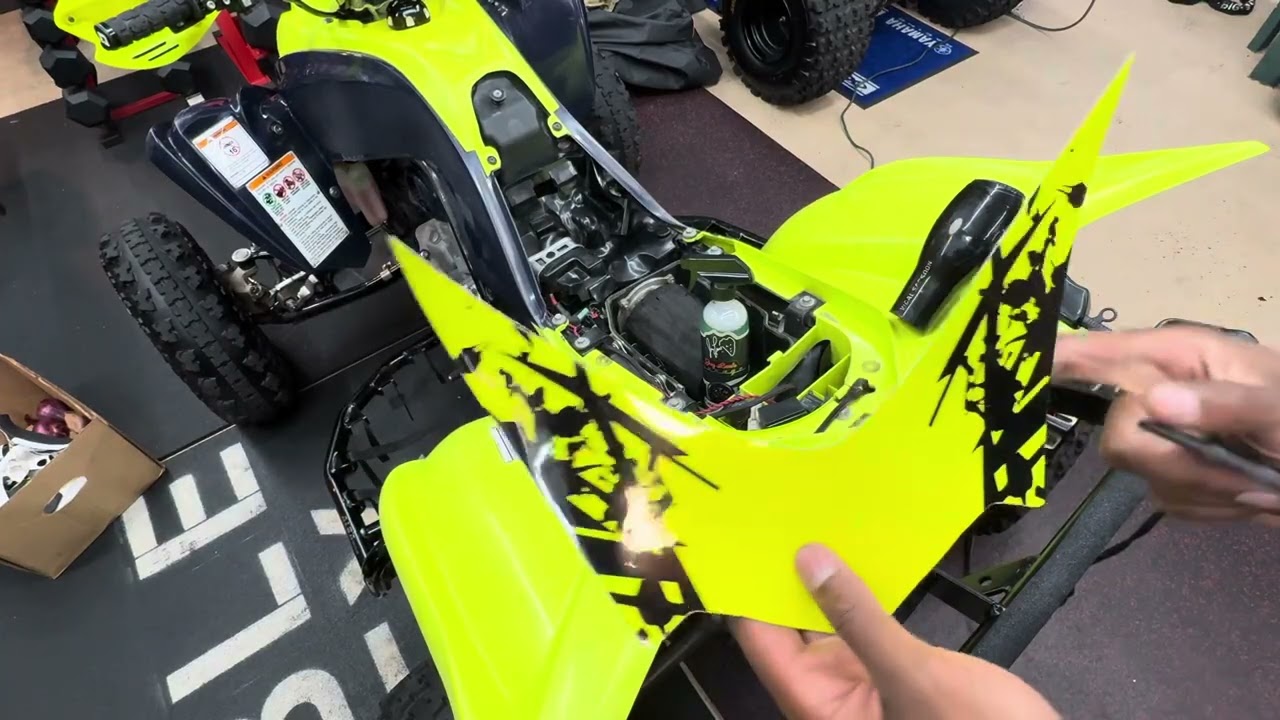 How to Install Yamaha Raptor 700 Graphics FAST! EAZY DIY 🔥