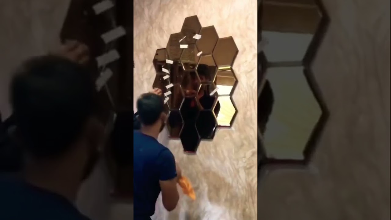 Hexgonal rose gold mirror pattern decor idea on walls 💡