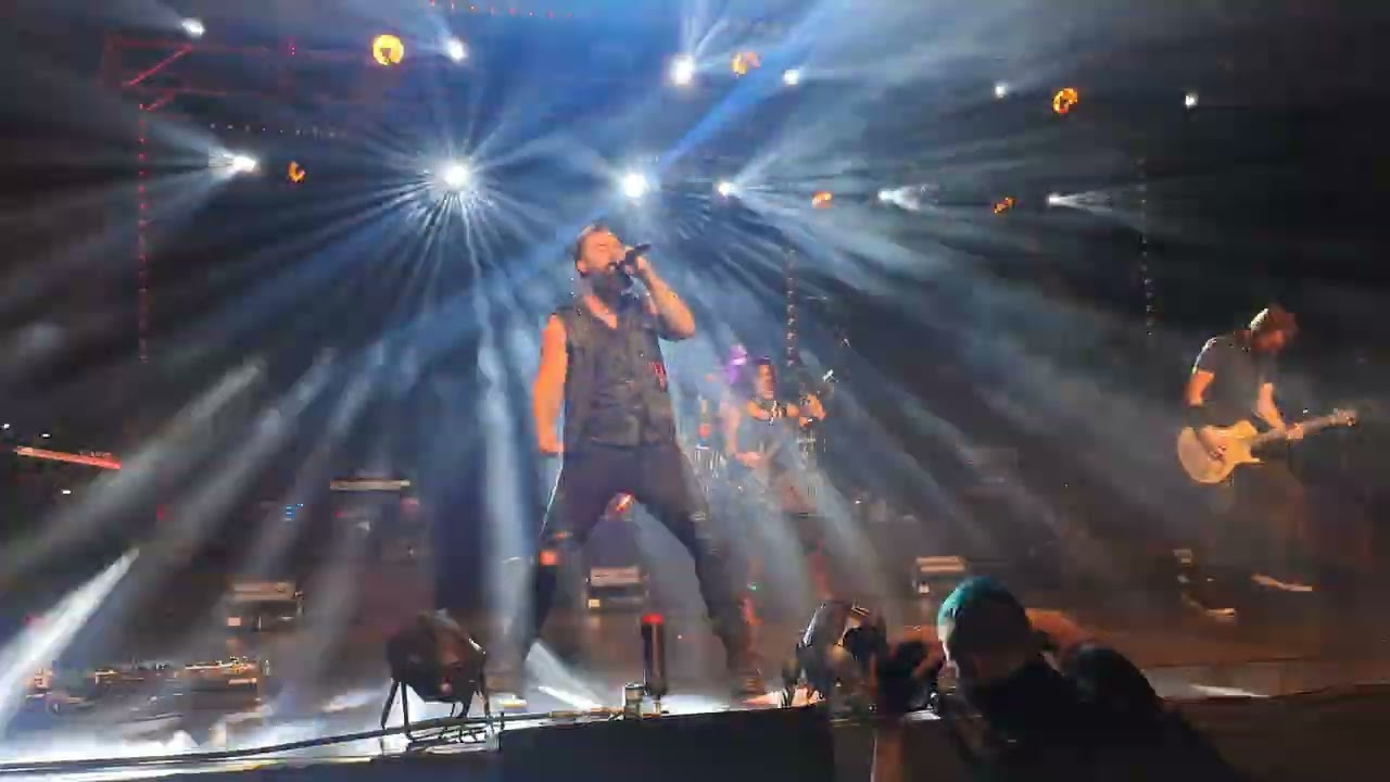 Skillet - Monster [ JJArena - Istanbul ] Front of stage  - Live 2024